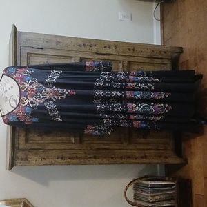 Comfy Print Maxi Dress (NWOT)